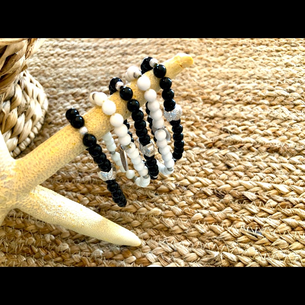 Black Onyx/White Howlite Mala Bracelet W/ Charm